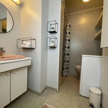 Bnb Nicolas Ap 8 Spacious Terraces Apartmán